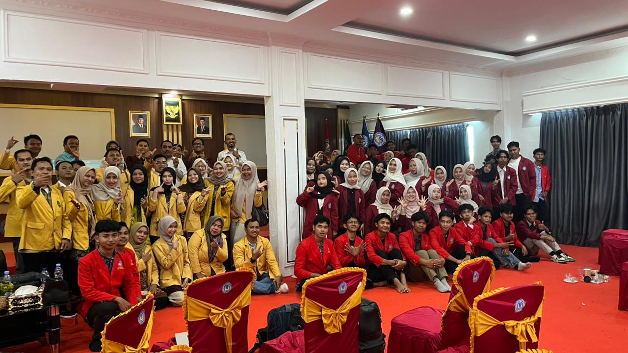 Kolaborasi Seminar Software Antara Prodi Sistem Informasi UNRIDA dengan Prodi Sistem Informasi UNISI