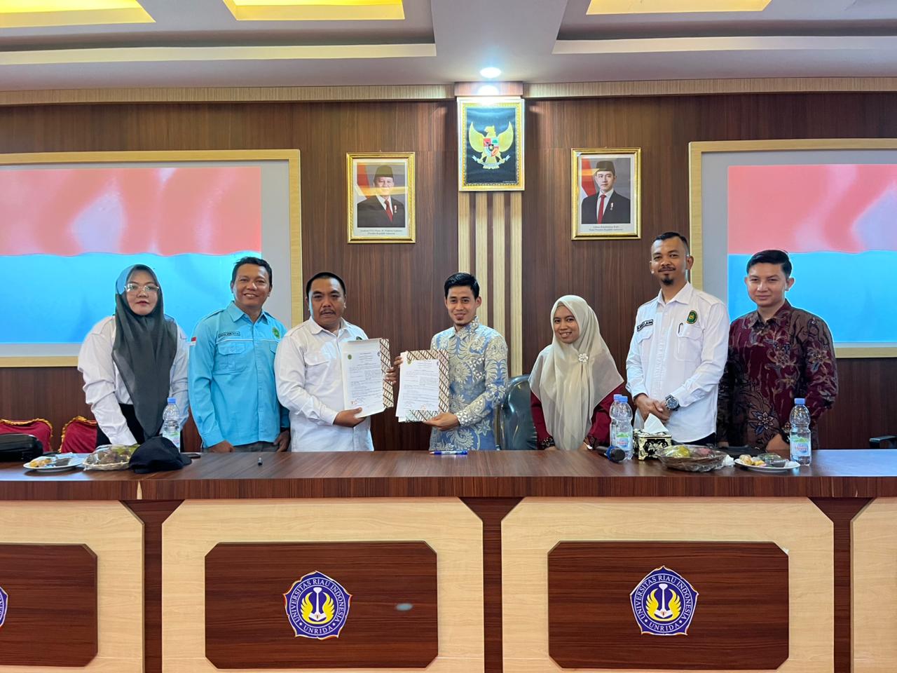 Pendatangan MoA Fakultas Teknologi Informasi dengan Fakultas Teknik dan Ilmu Komputer